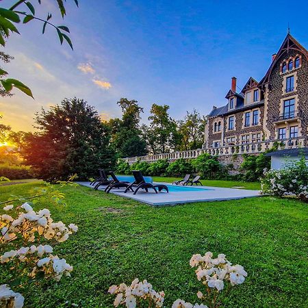 Manoir Des Reves Sauvages Hotel Parentignat Buitenkant foto